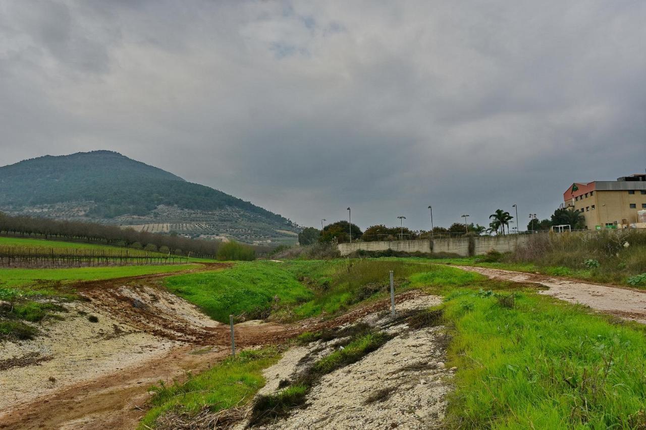 Pearl Of The Valley Hotel Kfar Tavor Kültér fotó