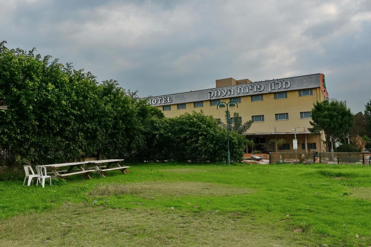 Pearl Of The Valley Hotel Kfar Tavor Kültér fotó