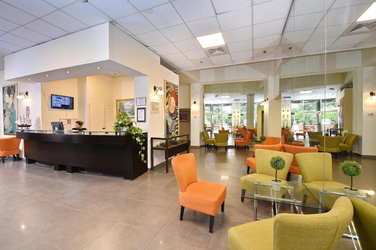 Pearl Of The Valley Hotel Kfar Tavor Kültér fotó