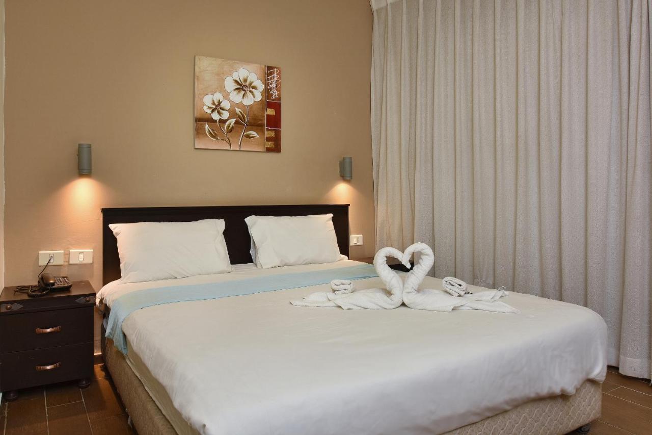 Pearl Of The Valley Hotel Kfar Tavor Kültér fotó