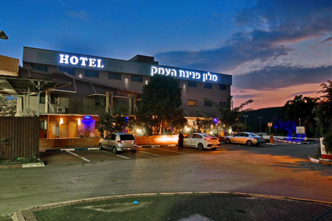 Pearl Of The Valley Hotel Kfar Tavor Kültér fotó