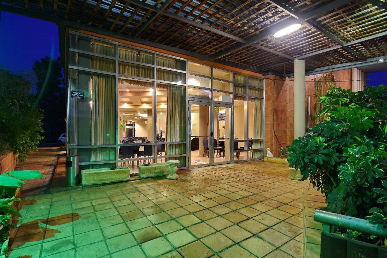 Pearl Of The Valley Hotel Kfar Tavor Kültér fotó
